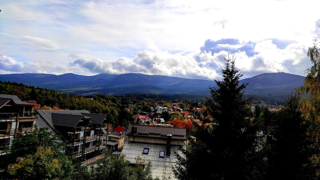 Willa Mona Bed & Breakfast Szklarska Poreba Luaran gambar