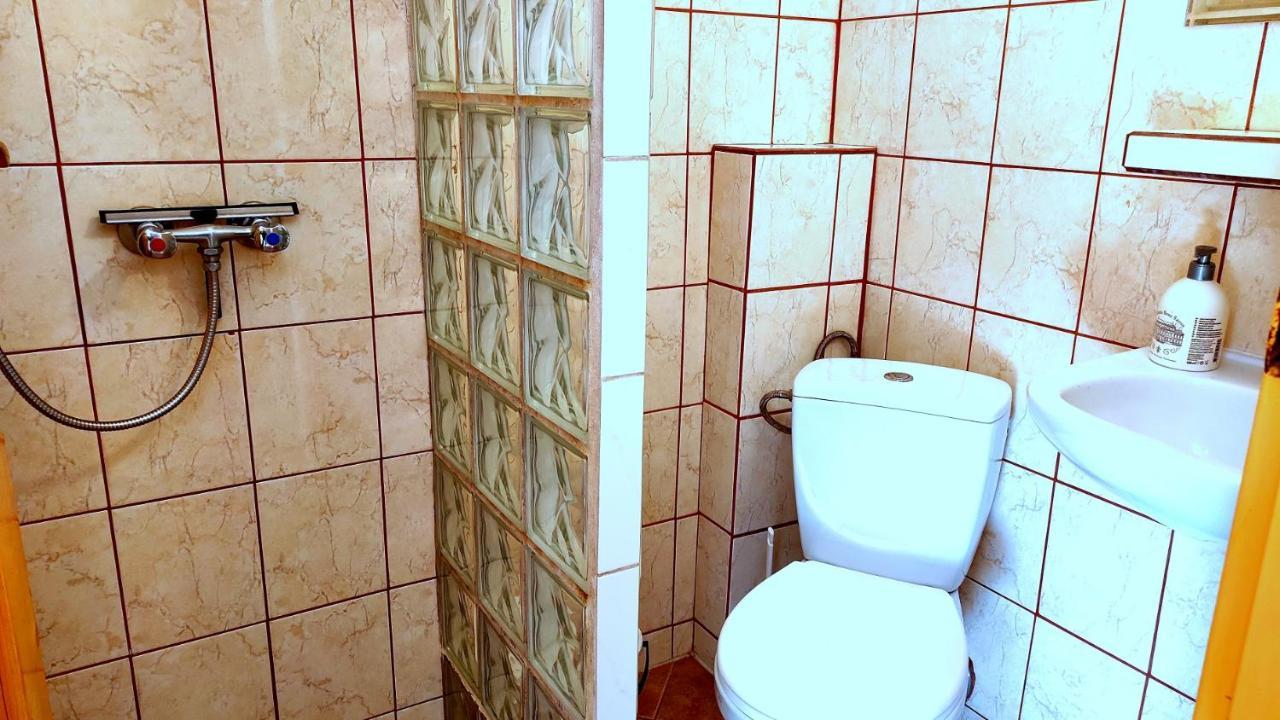 Willa Mona Bed & Breakfast Szklarska Poreba Luaran gambar