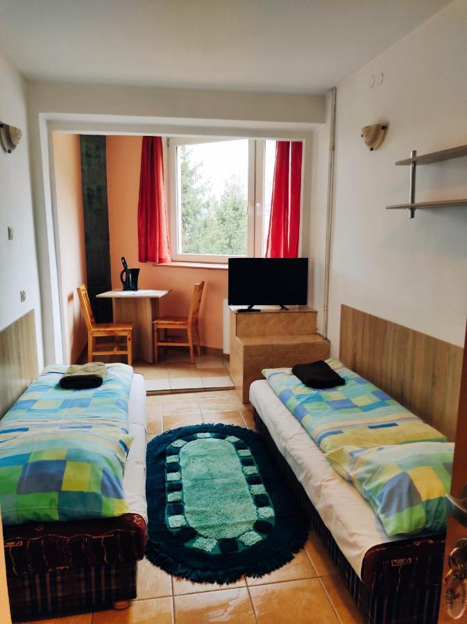 Willa Mona Bed & Breakfast Szklarska Poreba Luaran gambar