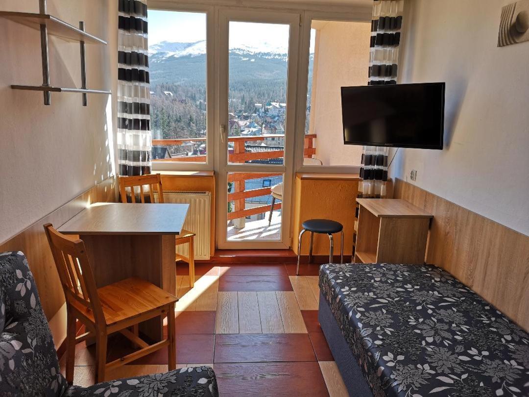 Willa Mona Bed & Breakfast Szklarska Poreba Luaran gambar